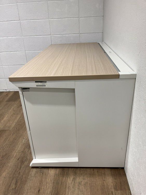 イトーキCZRシリーズ 1400平デスク+ワゴンセット 商品画像10