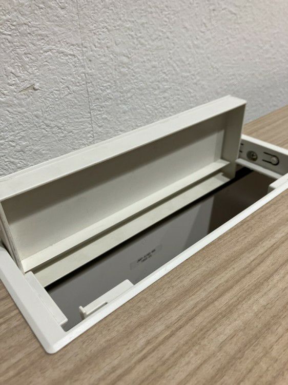 イトーキインステートシリーズ 1800平デスク 商品画像6