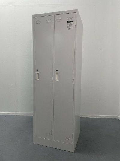 コクヨLKシリーズ　（コクヨ） 2人用ロッカー 商品画像1