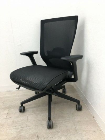 FURSYS(ファシス)可動肘付T50airチェア 商品画像1