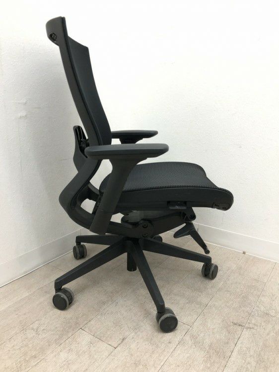 FURSYS(ファシス)可動肘付T50airチェア 商品画像5