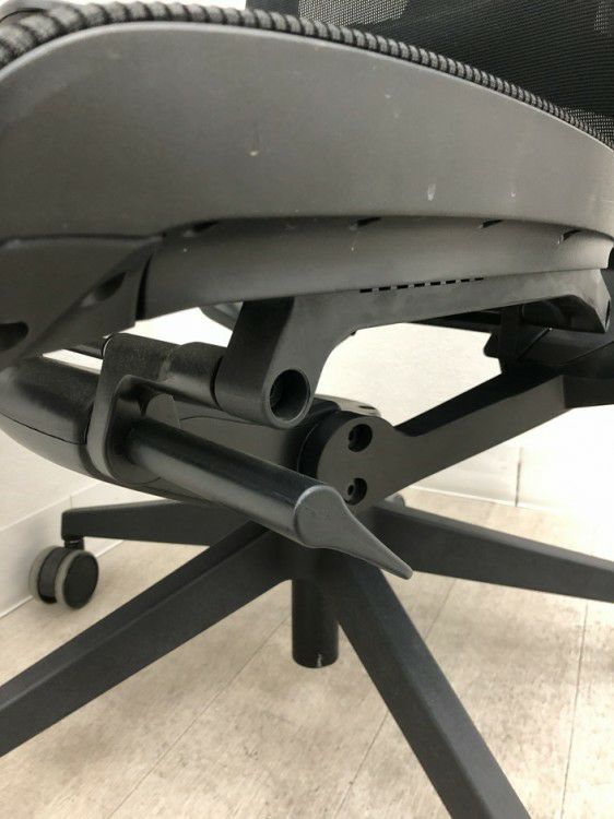 FURSYS(ファシス)可動肘付T50airチェア 商品画像16