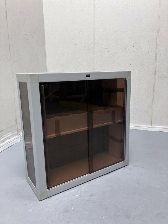 ウチダ（内田洋行）卓上薬品庫 商品画像1