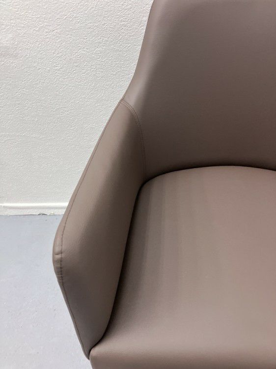 イトーキNPシリーズ ラウンジチェア 商品画像6