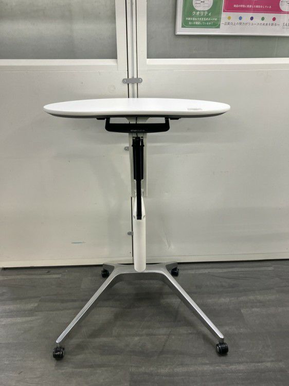 オカムラライズフィット3シリーズ パーソナル昇降テーブル 商品画像6