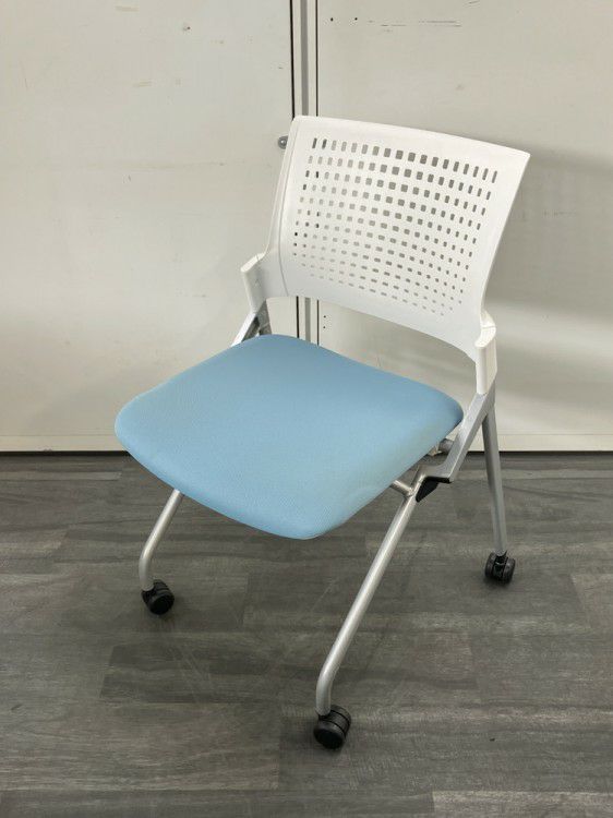 イトーキMonon(モノン)チェア ネスティングチェア4脚セット 商品画像2