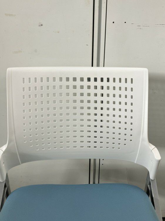 イトーキMonon(モノン)チェア ネスティングチェア4脚セット 商品画像7