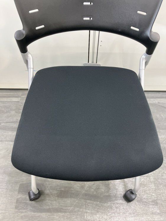 イトーキマノス(MANOSS)シリーズ ネスティングチェア 商品画像7