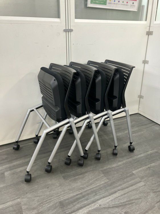 イトーキA-4シリーズ ネスティングチェア 商品画像10