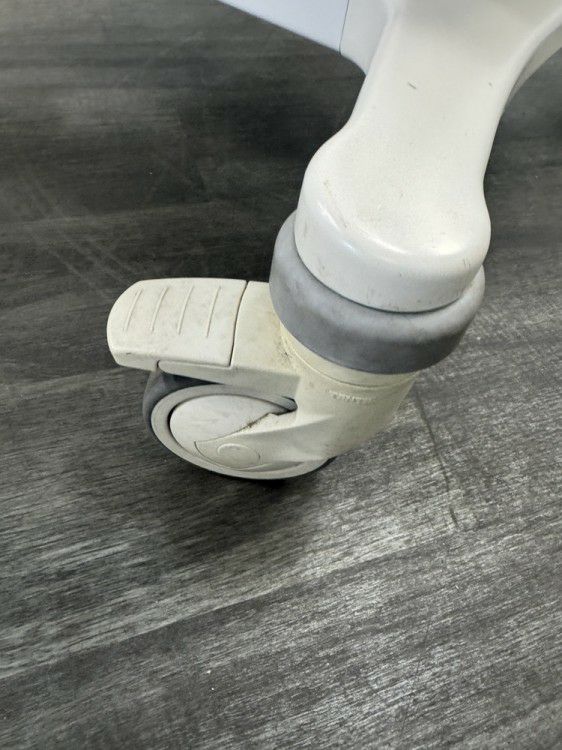 コクヨFREE+シリーズ ナーシングカート 商品画像7