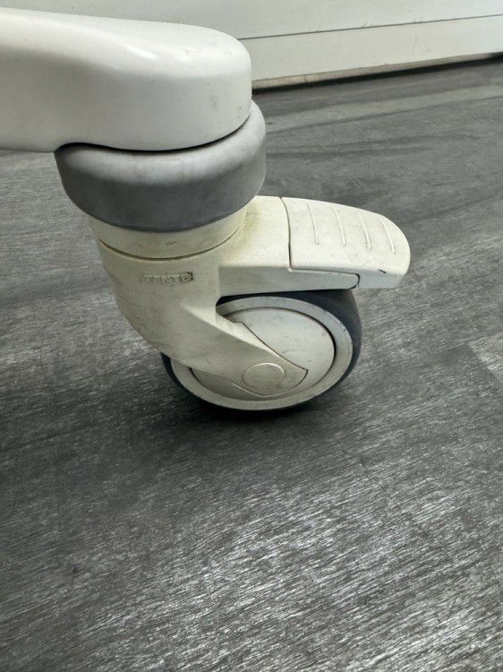 コクヨFREE+シリーズ ナーシングカート 商品画像14