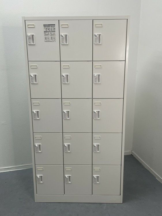 オカムラFZタイプシリーズ 15人用ロッカー 商品画像2