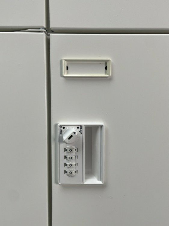 オカムラFZタイプシリーズ 15人用ロッカー 商品画像6