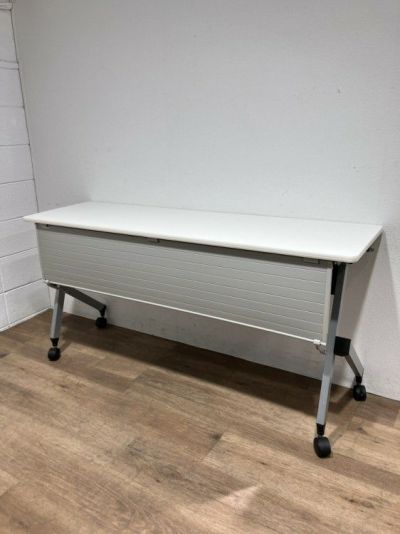 イトーキHXシリーズ 1500平行スタックテーブル 商品画像1