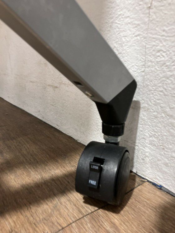 イトーキHXシリーズ 1500平行スタックテーブル 商品画像3