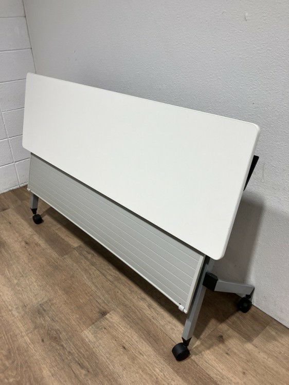 イトーキHXシリーズ 1500平行スタックテーブル 商品画像7