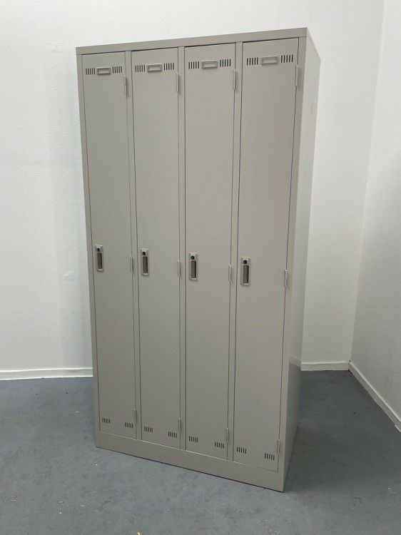ライオン4人用ロッカー 商品画像1