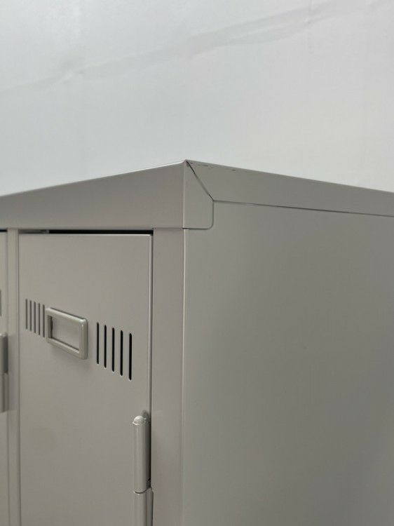 ライオン4人用ロッカー 商品画像4