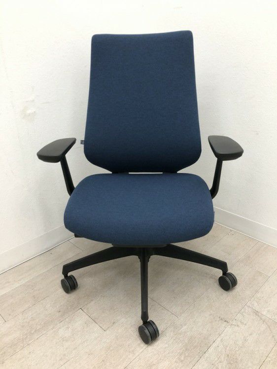 コクヨ Duora2(デュオラ2)チェア 固定肘付デュオラ2チェア 商品画像2