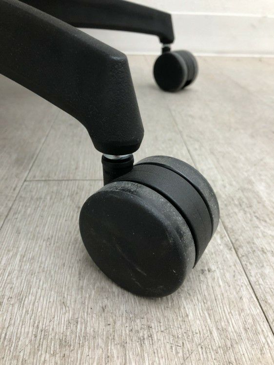 コクヨ Duora2(デュオラ2)チェア 固定肘付デュオラ2チェア 商品画像19