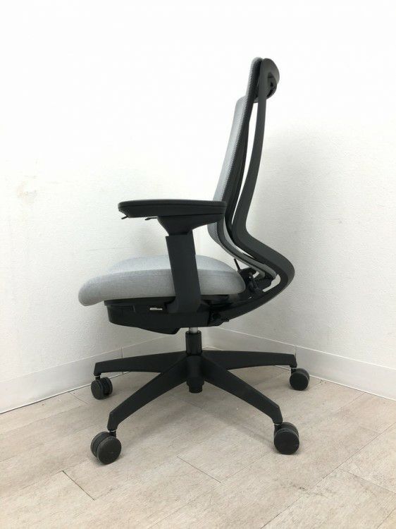 コクヨ Duora2(デュオラ2)チェア 可動肘付デュオラ2チェア 商品画像4