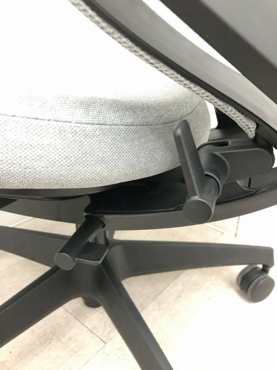 コクヨ Duora2(デュオラ2)チェア 可動肘付デュオラ2チェア 商品画像17