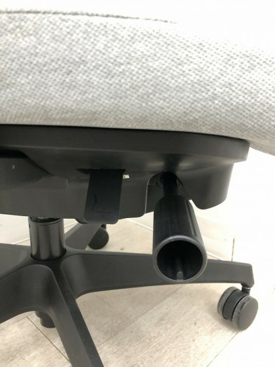 コクヨ Duora2(デュオラ2)チェア 可動肘付デュオラ2チェア 商品画像19