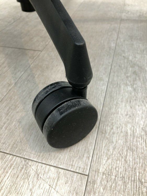 コクヨ Duora2(デュオラ2)チェア 可動肘付デュオラ2チェア 商品画像20