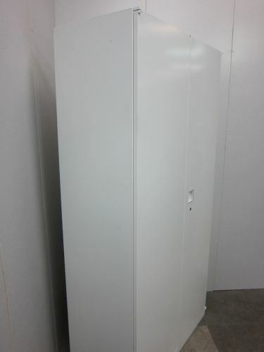 オカムラレクトラインシリーズ 両開き書庫 商品画像3