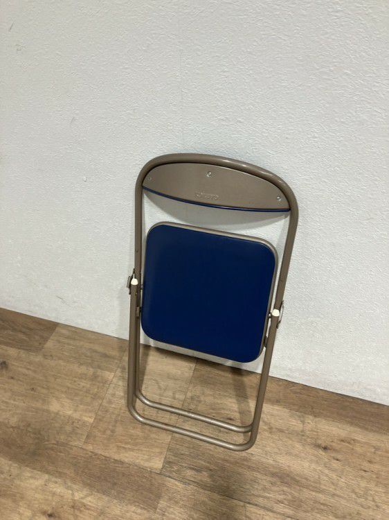 コクヨ折畳パイプイス 商品画像4