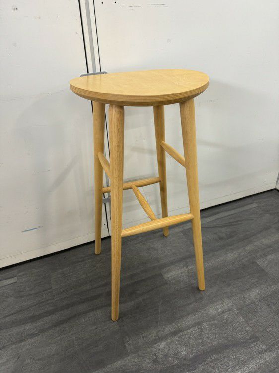 イトーキknot Work(ノットワーク)シリーズ ハイチェア 商品画像1