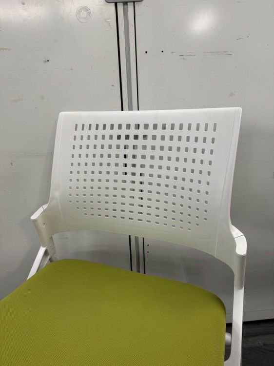 イトーキMonon(モノン)チェア ネスティングチェア 商品画像3