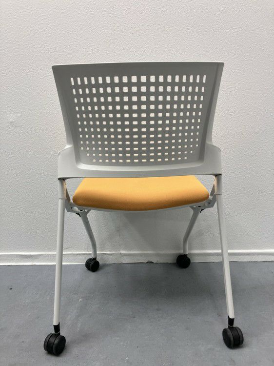 イトーキMonon(モノン)チェア ネスティングチェア 商品画像4