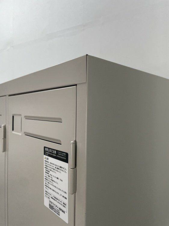 コクヨLKシリーズ　（コクヨ） 3人用ロッカー 商品画像4