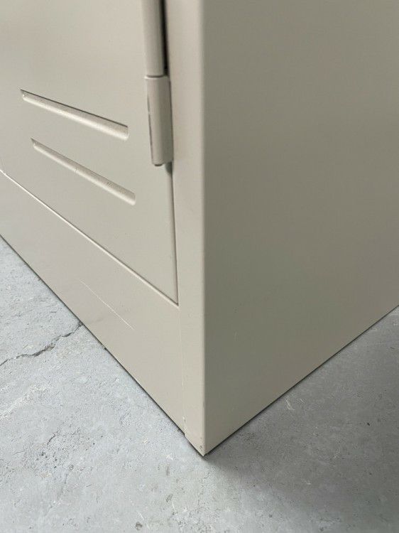 コクヨLKシリーズ　（コクヨ） 3人用ロッカー 商品画像5