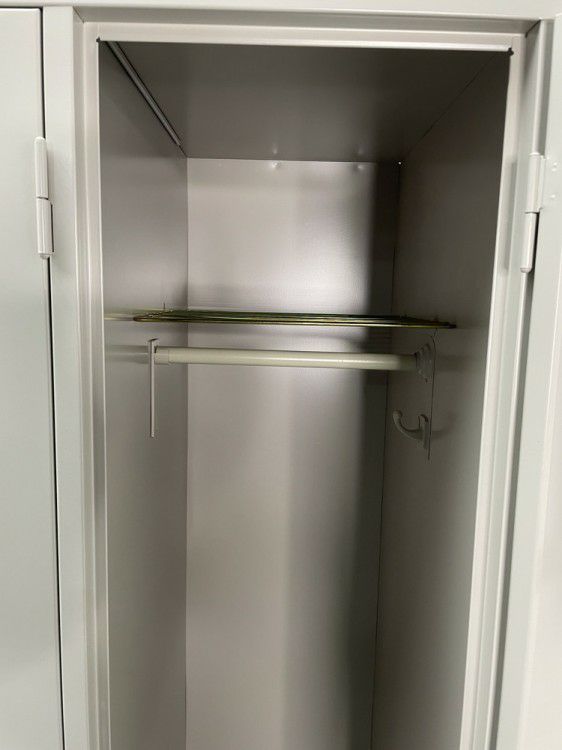 コクヨLKシリーズ　（コクヨ） 3人用ロッカー 商品画像8