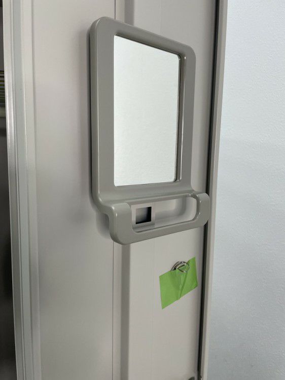 コクヨLKシリーズ　（コクヨ） 3人用ロッカー 商品画像10