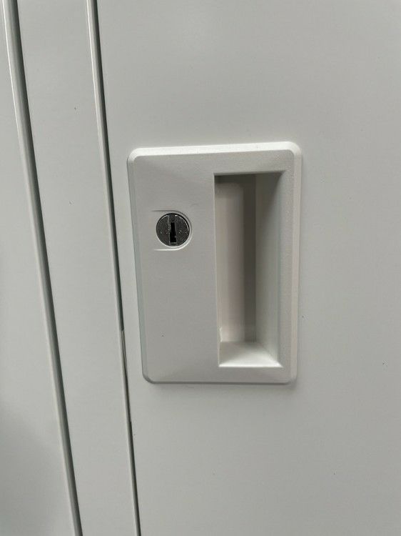 ウチダ（内田洋行）NS型シリーズ 2人用ロッカー 商品画像6