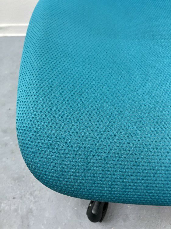 オカムラスラートチェア 商品画像8