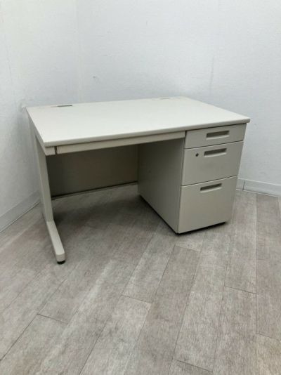 コクヨBS+シリーズ 1100片袖デスク 商品画像1