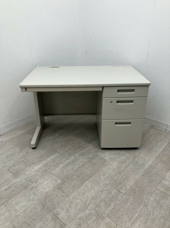 コクヨBS+シリーズ 1100片袖デスク 商品画像2