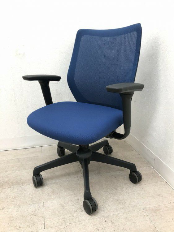 オカムラCG-M(シージーエム)シリーズ 可動肘付CG-Mチェア 商品画像1