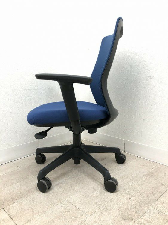 オカムラCG-M(シージーエム)シリーズ 可動肘付CG-Mチェア 商品画像4