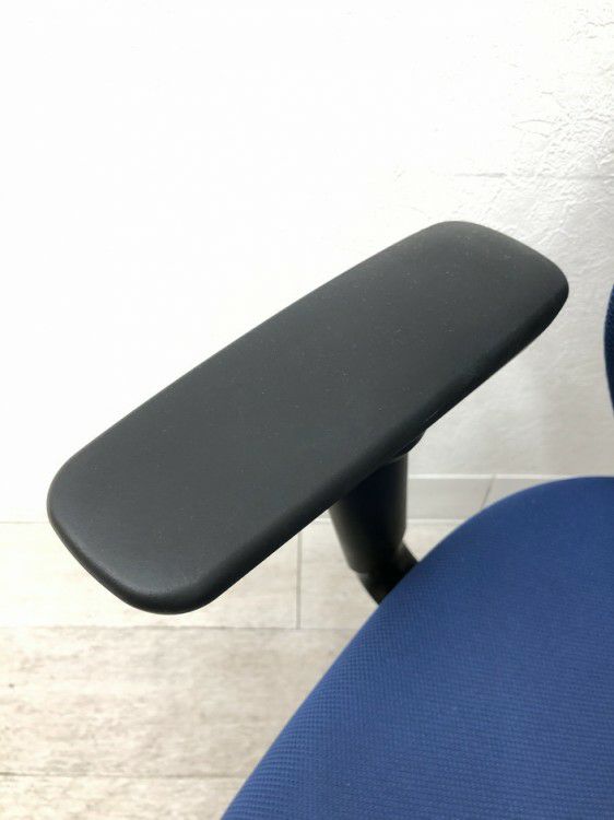 オカムラCG-M(シージーエム)シリーズ 可動肘付CG-Mチェア 商品画像11