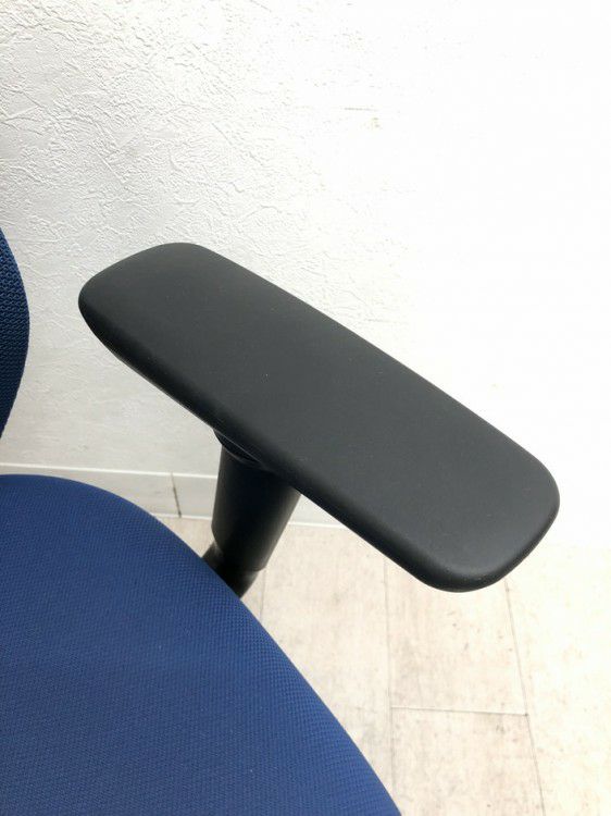 オカムラCG-M(シージーエム)シリーズ 可動肘付CG-Mチェア 商品画像12