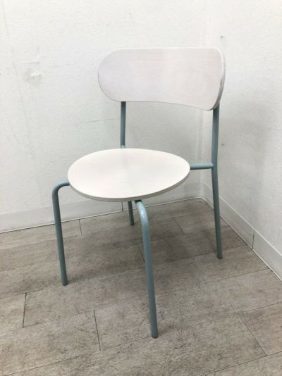 コクヨデイズオフィス ハングライクシリーズ スタッキングチェア 商品画像1