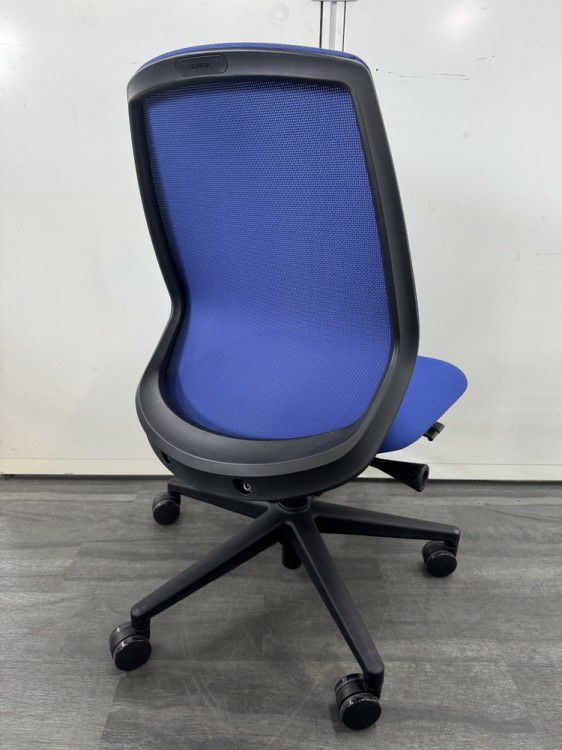 ウチダ（内田洋行）ニンバスチェア ニンバスチェア 商品画像2