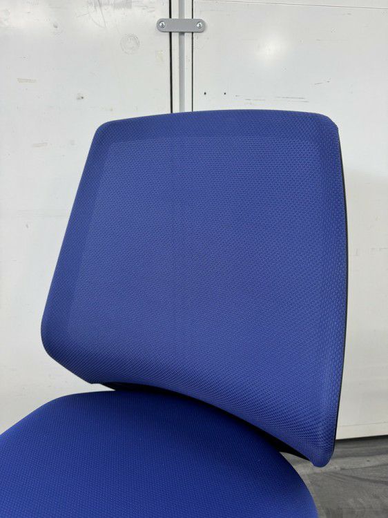 ウチダ（内田洋行）ニンバスチェア ニンバスチェア 商品画像3