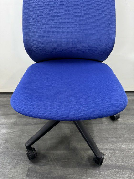 ウチダ（内田洋行）ニンバスチェア ニンバスチェア 商品画像4