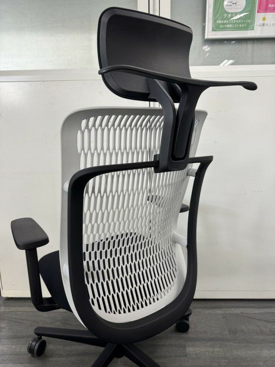 ウチダ（内田洋行）AJ2シリーズ 可動肘付AJ2チェア 商品画像6